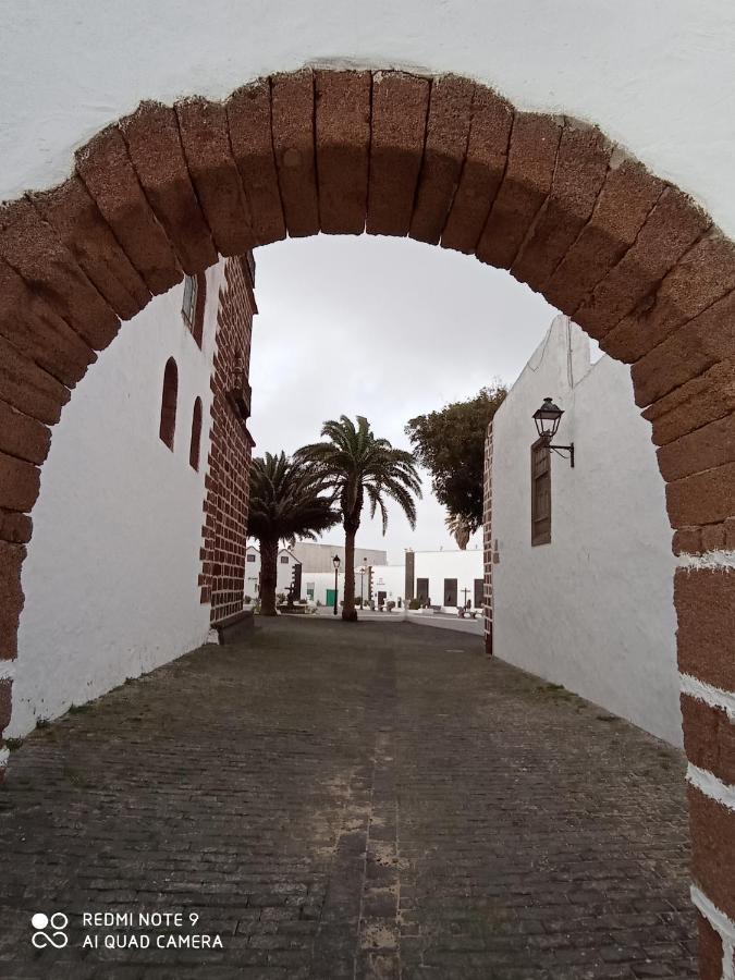 Precioso Apartamento Con Terraza En Teguise Teguise  Exterior photo